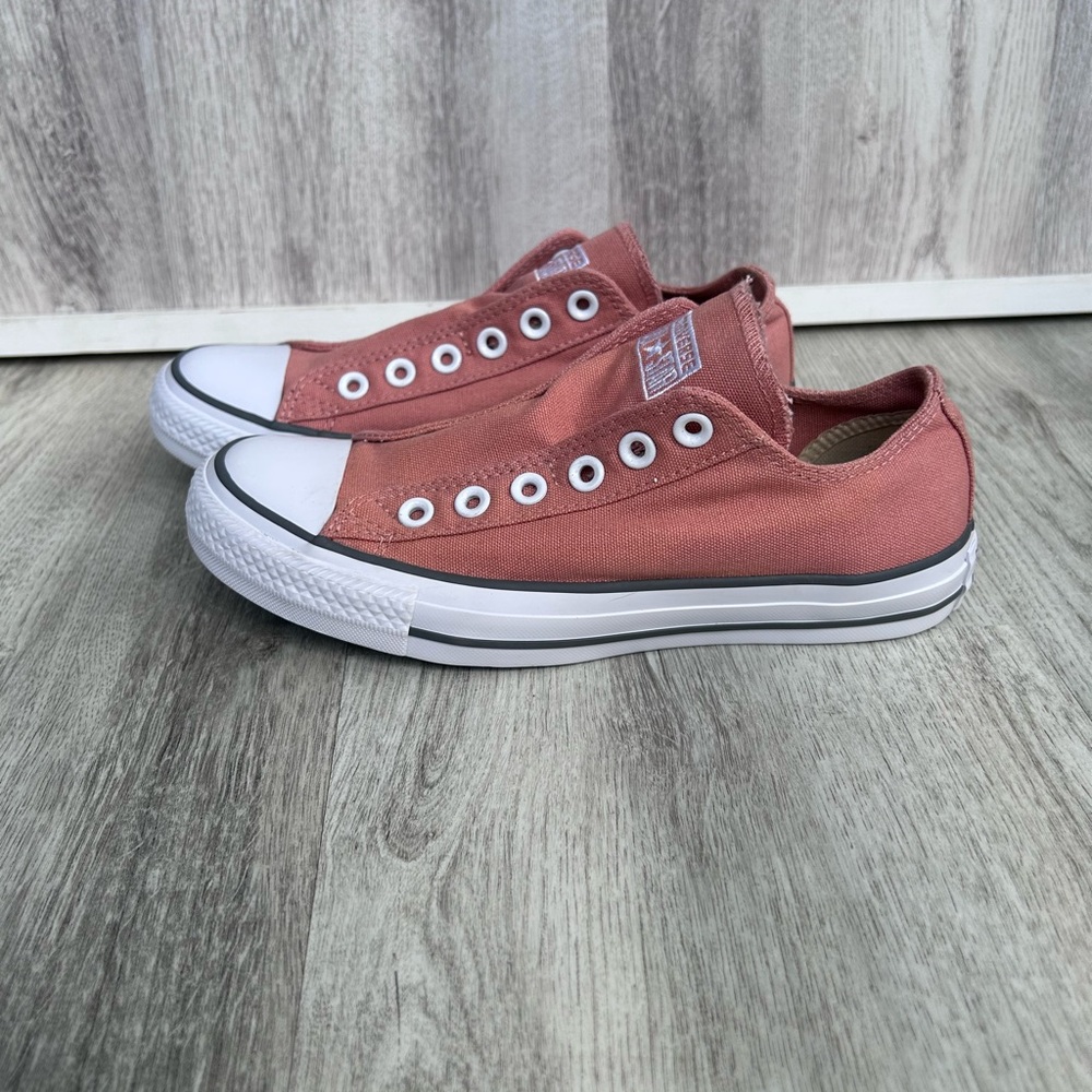 Converse Slip On Sneaker Salmon Womens 7 Low Top Chuck Taylor All Star Ox